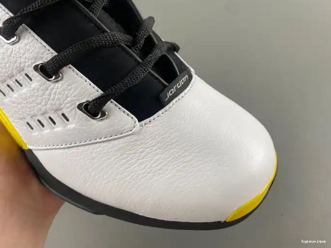 HYPE FJ0395-100 17 Lightning Air Jordan Low 0514